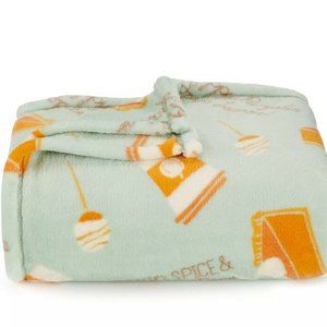 The Big One® Our Favorite Oversized Supersoft Print Plush Throw/PUMPKIN SPICE